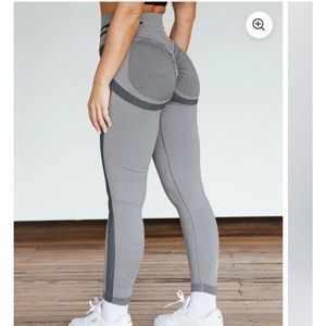 ECHT ARISE SCRUNCH GRAY WORKOUT LEGGINGS MEDIUM